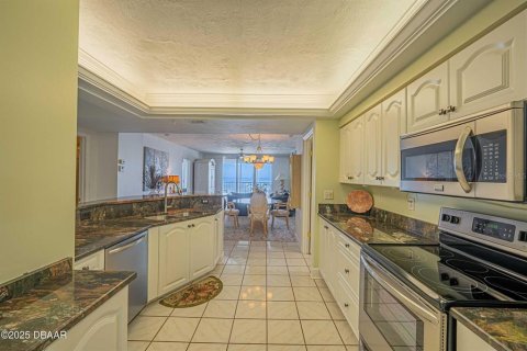 Condo in Ponce Inlet, Florida, 3 bedrooms  № 1775477 - photo 9