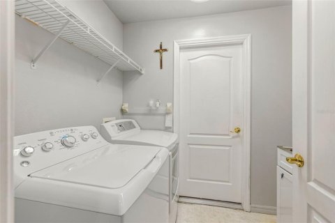 Купить виллу или дом в Сан-Антонио, Флорида 6 комнат, 125.88м2, № 2220162 - фото 22