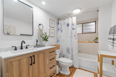 Condo in Maitland, Florida, 2 bedrooms  № 2157421 - photo 23