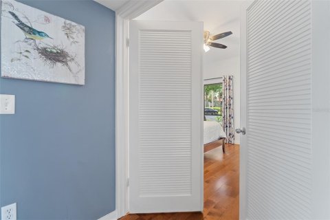 Condo in Maitland, Florida, 2 bedrooms  № 2157421 - photo 12