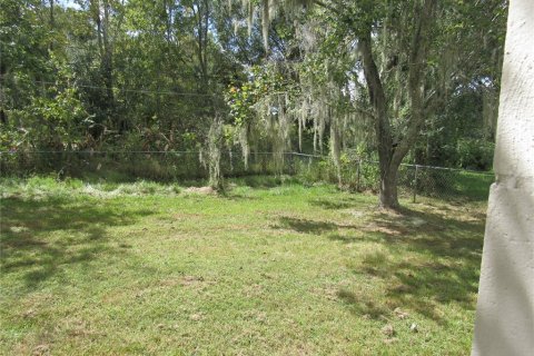 Villa ou maison à louer à Lakeland, Floride: 2 chambres, 79.71 m2 № 2384278 - photo 11