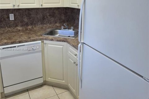 Apartment in Cutler Bay, Florida 1 bedroom, 60.39 sq.m. № 1844086 - photo 2