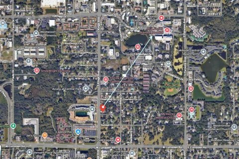Commercial property in Brandon, Florida № 2167400 - photo 11