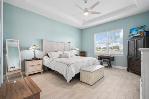 House in Stuart, Florida 3 bedrooms, 196.12 sq.m. № 1726922 - photo 18
