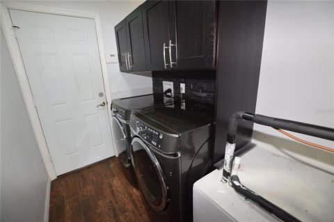 Villa ou maison à louer à Orlando, Floride: 4 chambres, 234.86 m2 № 1789709 - photo 22