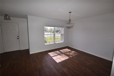 Villa ou maison à louer à Orlando, Floride: 4 chambres, 234.86 m2 № 1789709 - photo 8