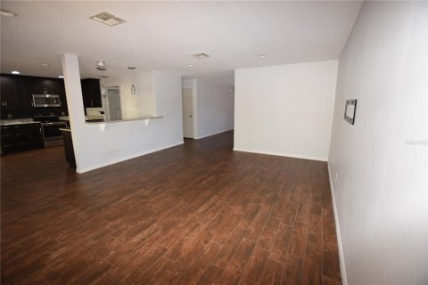 Villa ou maison à louer à Orlando, Floride: 4 chambres, 234.86 m2 № 1789709 - photo 12