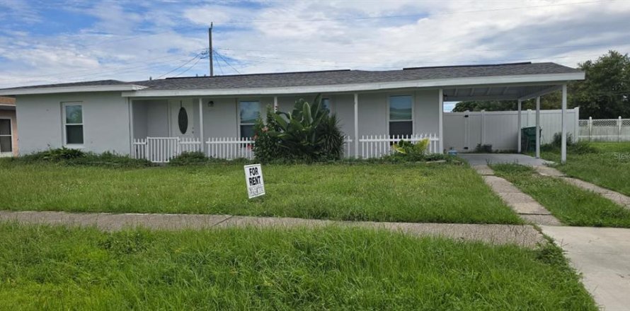 Villa ou maison à Port Charlotte, Floride 3 chambres, 115.2 m2 № 1910138