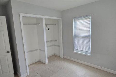 Casa en alquiler en Port Charlotte, Florida, 3 dormitorios, 115.2 m2 № 1910138 - foto 8