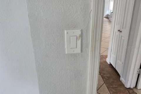 Casa en alquiler en Port Charlotte, Florida, 3 dormitorios, 115.2 m2 № 1910138 - foto 10