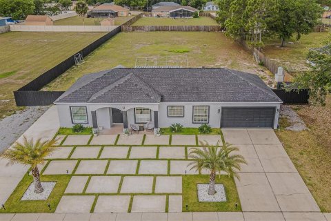 House in Riverview, Florida 3 bedrooms, 145.39 sq.m. № 2122507 - photo 2