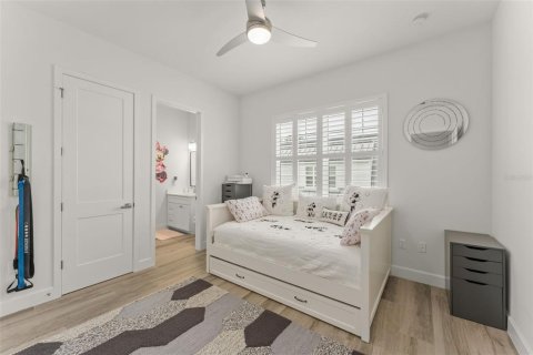 Townhouse in Winter Garden, Florida 3 bedrooms, 177.07 sq.m. № 2225166 - photo 26