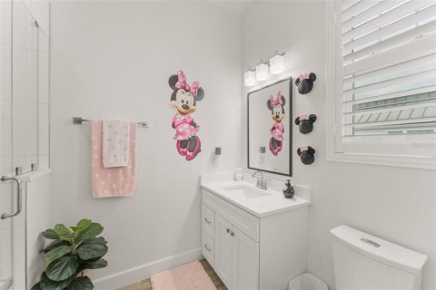 Townhouse in Winter Garden, Florida 3 bedrooms, 177.07 sq.m. № 2225166 - photo 28