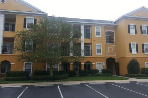 Apartamento en alquiler en Orlando, Florida, 2 dormitorios, 101.36 m2 № 1854286 - foto 1