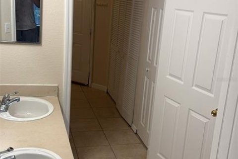 Apartamento en alquiler en Orlando, Florida, 2 dormitorios, 101.36 m2 № 1854286 - foto 8