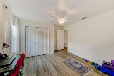 Townhouse in Sarasota, Florida 3 bedrooms, 163.32 sq.m. № 1900051 - photo 30