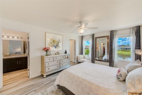 Townhouse in Sarasota, Florida 3 bedrooms, 163.32 sq.m. № 1900051 - photo 18