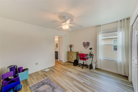 Townhouse in Sarasota, Florida 3 bedrooms, 163.32 sq.m. № 1900051 - photo 29