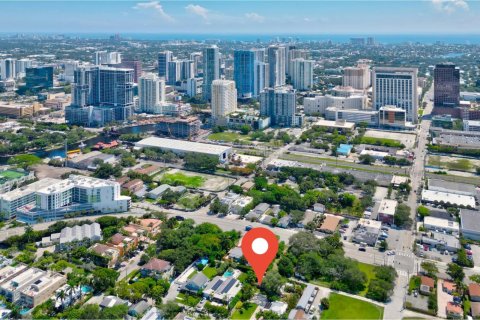 Casa en alquiler en Fort Lauderdale, Florida, 2 dormitorios, 62.43 m2 № 1014006 - foto 1