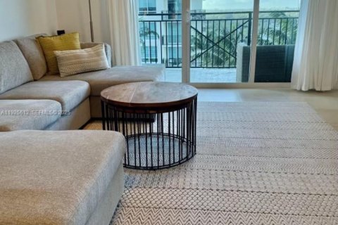 Condo in Fort Lauderdale, Florida, 1 bedroom  № 1984414 - photo 2