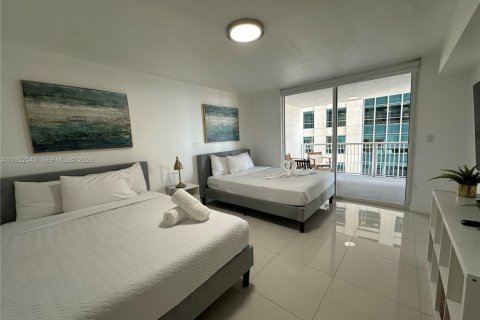 Copropriété à vendre à Miami, Floride: 2 chambres, 75.99 m2 № 2153196 - photo 10