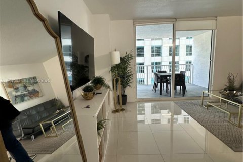 Copropriété à vendre à Miami, Floride: 2 chambres, 75.99 m2 № 2153196 - photo 9