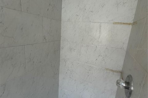 Casa en alquiler en Tampa, Florida, 4 dormitorios, 184.41 m2 № 1911198 - foto 11