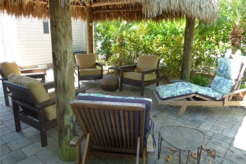 Terreno en venta en Okeechobee, Florida № 1714601 - foto 10