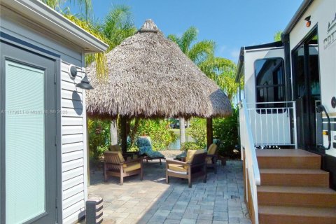 Terreno en venta en Okeechobee, Florida № 1714601 - foto 8