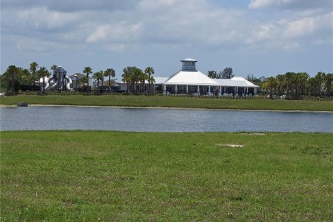 House in Ruskin, Florida 4 bedrooms, 171.03 sq.m. № 1740449 - photo 12
