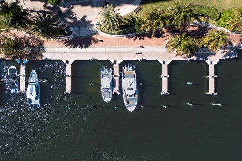 Купить кондоминиум в Форт-Лодердейл, Флорида 2 спальни, 177.54м2, № 2041427 - фото 27