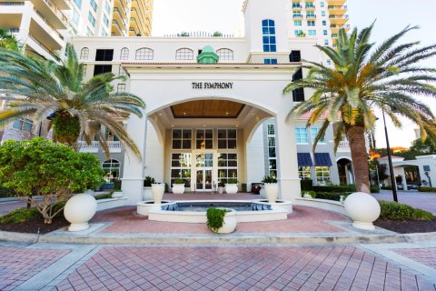 Купить кондоминиум в Форт-Лодердейл, Флорида 2 спальни, 177.54м2, № 2041427 - фото 2