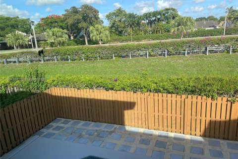 Villa ou maison à louer à Miami, Floride: 3 chambres, 188.78 m2 № 2154506 - photo 23