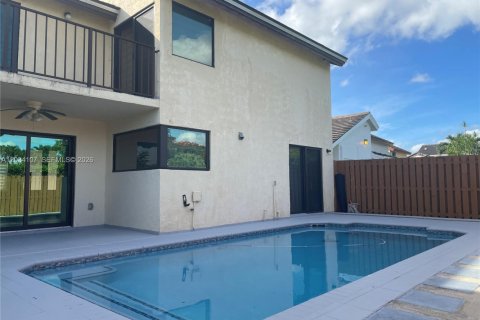 Villa ou maison à louer à Miami, Floride: 3 chambres, 188.78 m2 № 2154506 - photo 29