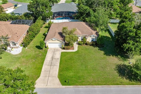 House in Ocala, Florida 4 bedrooms, 223.52 sq.m. № 1798115 - photo 3