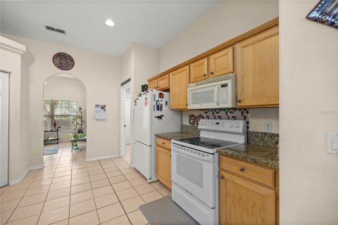 House in Ocala, Florida 4 bedrooms, 223.52 sq.m. № 1798115 - photo 12