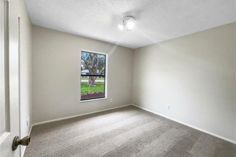 House in Deltona, Florida 3 bedrooms, 128.39 sq.m. № 1558770 - photo 14