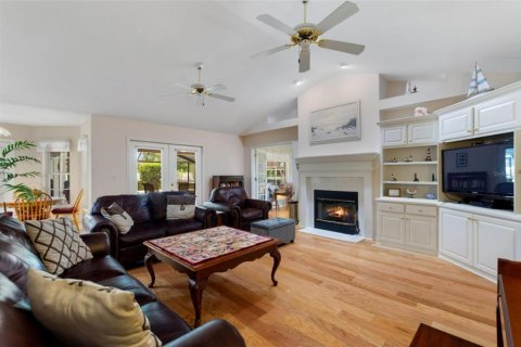 House in Lakeland, Florida 4 bedrooms, 285.02 sq.m. № 1723408 - photo 11