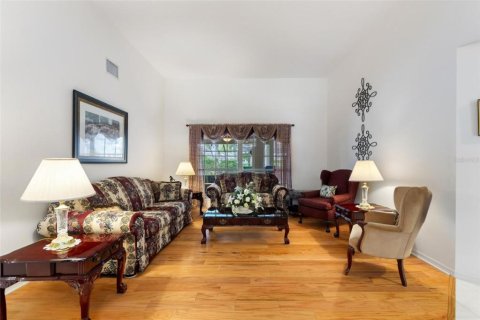 House in Lakeland, Florida 4 bedrooms, 285.02 sq.m. № 1723408 - photo 4