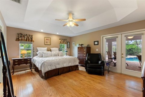 House in Lakeland, Florida 4 bedrooms, 285.02 sq.m. № 1723408 - photo 13