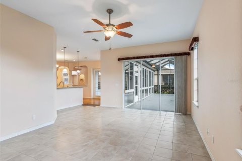 House in Summerfield, Florida 3 bedrooms, 195.09 sq.m. № 2195631 - photo 28