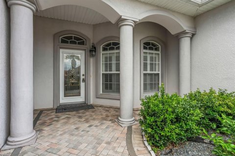 House in Summerfield, Florida 3 bedrooms, 195.09 sq.m. № 2195631 - photo 8