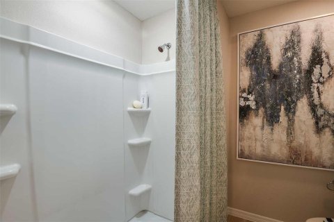 Townhouse in Haines City, Florida 3 bedrooms, 142.51 sq.m. № 2151261 - photo 7
