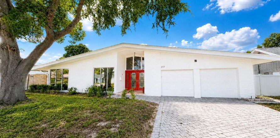 Villa ou maison à Casselberry, Floride 4 chambres, 206.89 m2 № 2221052