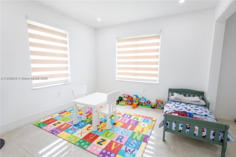 House in Homestead, Florida 4 bedrooms, 193.79 sq.m. № 1965110 - photo 17