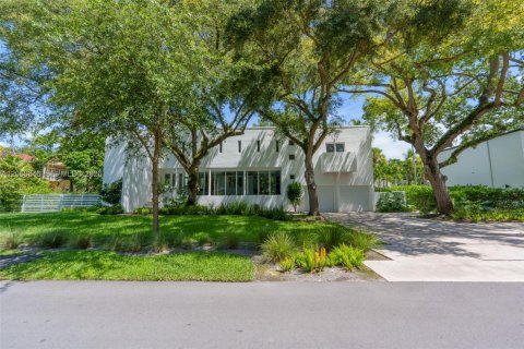 Villa ou maison à Palmetto Bay, Floride 3 chambres, 226.31 m2 № 2339863