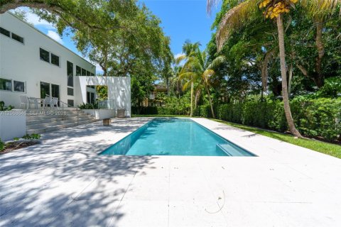 Villa ou maison à vendre à Palmetto Bay, Floride: 3 chambres, 226.31 m2 № 2339863 - photo 24