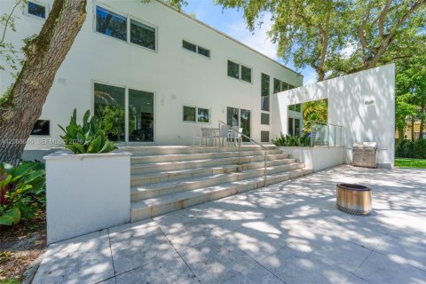 Villa ou maison à vendre à Palmetto Bay, Floride: 3 chambres, 226.31 m2 № 2339863 - photo 25