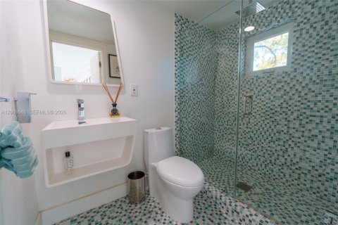 Villa ou maison à vendre à Palmetto Bay, Floride: 3 chambres, 226.31 m2 № 2339863 - photo 9