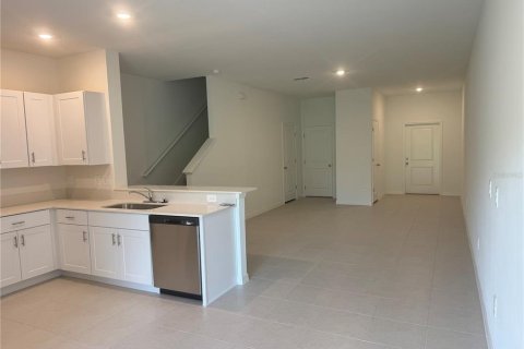 Adosado en alquiler en Ruskin, Florida, 3 dormitorios, 151.8 m2 № 1902717 - foto 3